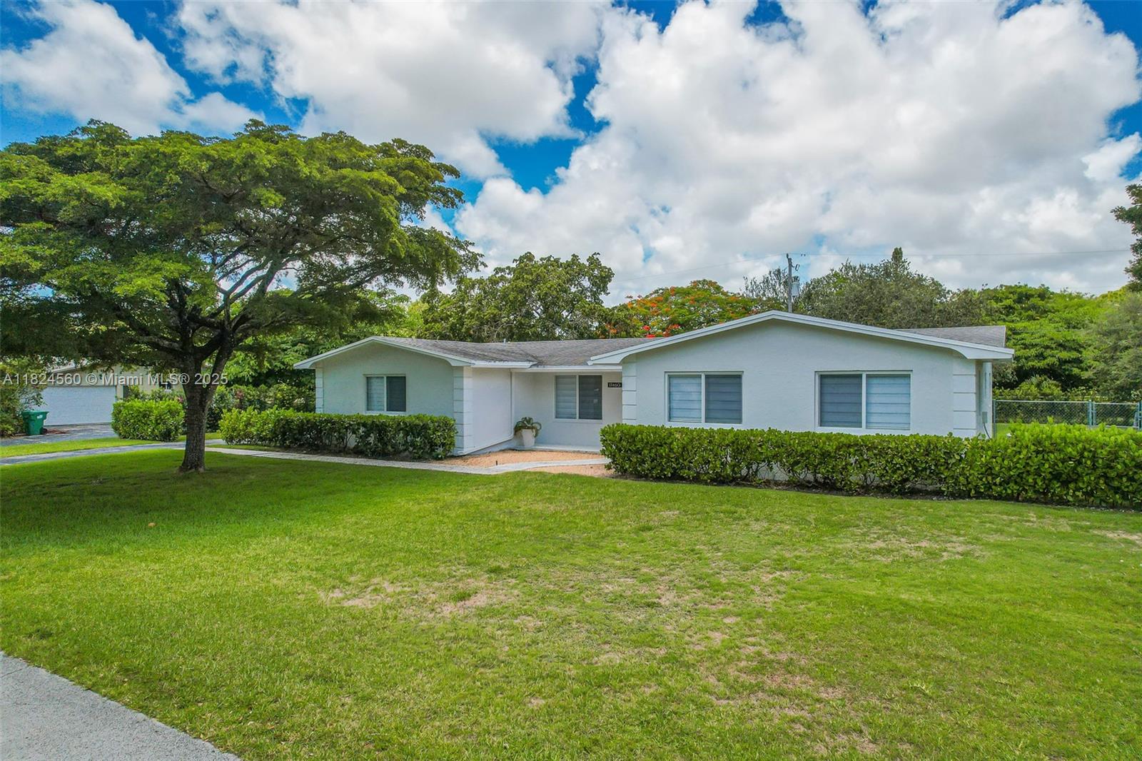Homes for sale in Palmetto Bay, FL | 17460 Sw 85Th Ave, Palmetto Bay, FL 33157 | MLS# A11824560