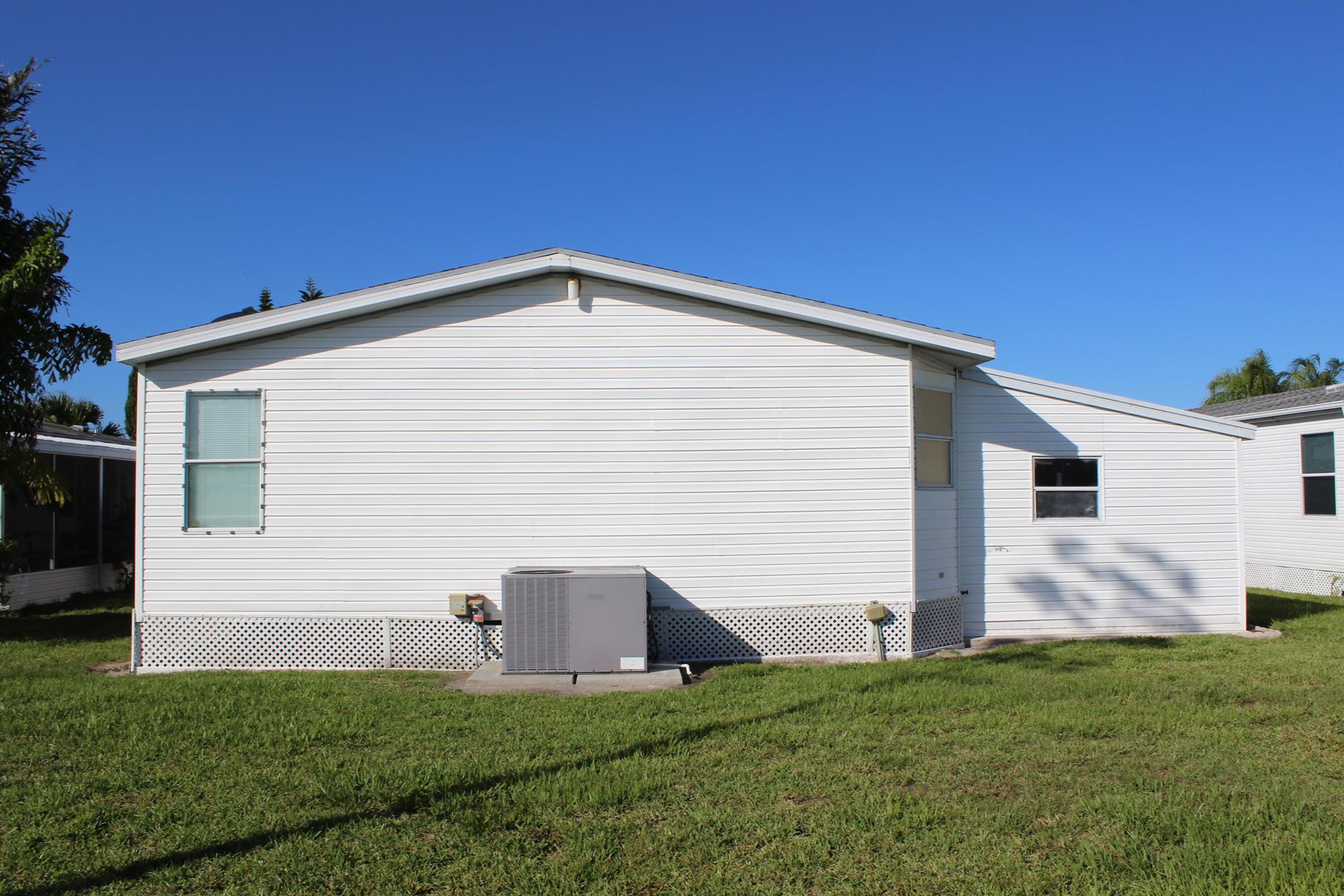 Homes for sale in Fort Pierce, FL | 6731 Sinsonte Court, Fort Pierce, FL 34951 | MLS# R11100669