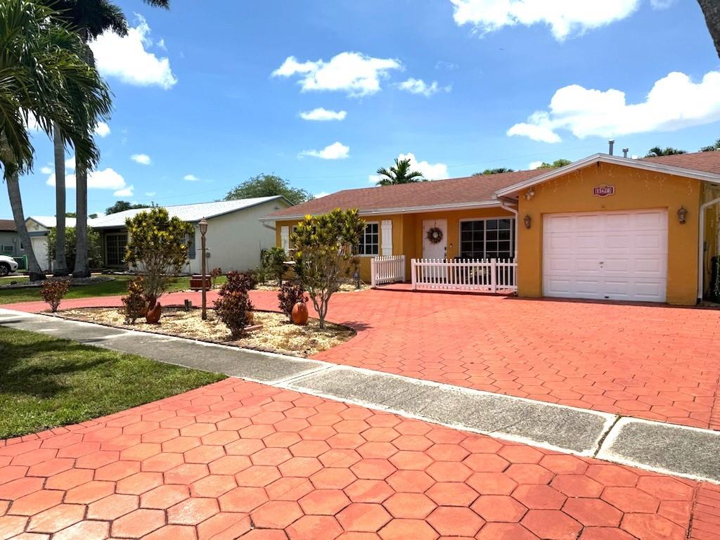 11420 Nw 39th Pl Sunrise FL 33323 | F10509931