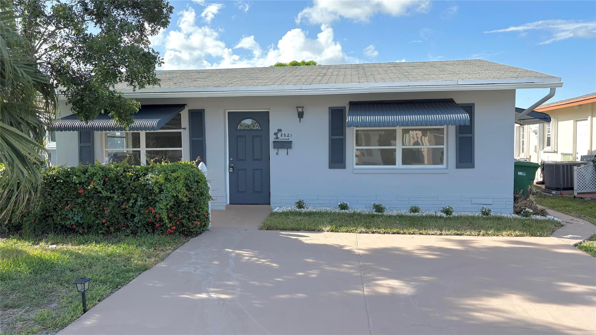 8521 Nw 57th Ct Tamarac FL 33321 | F10509944