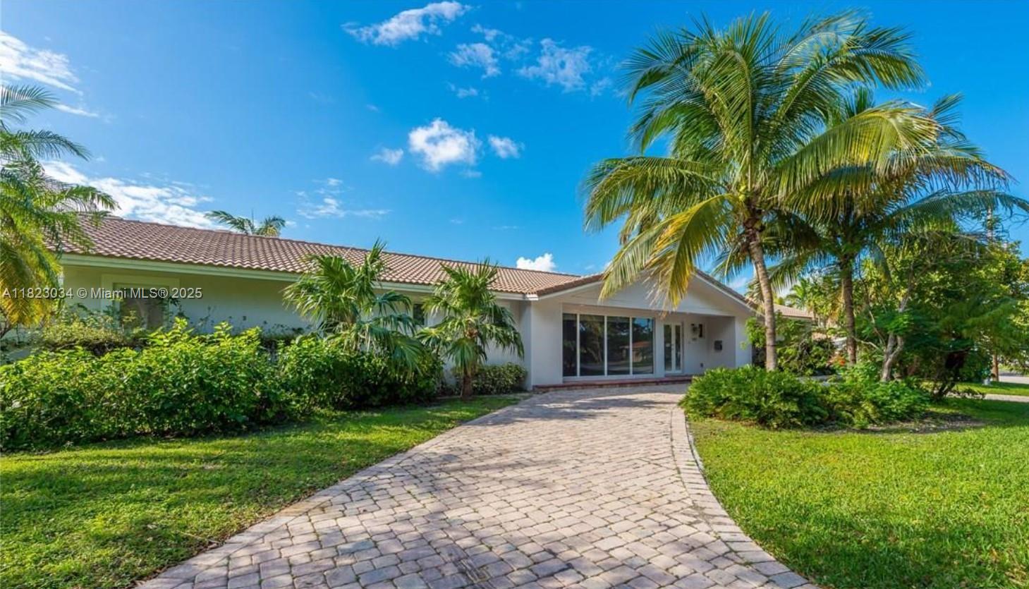 900 Diplomat Pkwy, Hollywood FL 33019