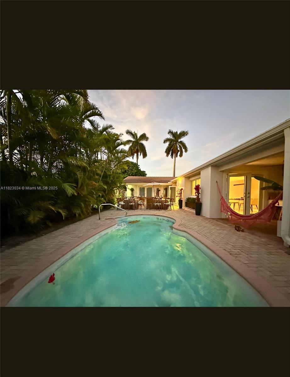 900 Diplomat Pkwy, Hollywood FL 33019