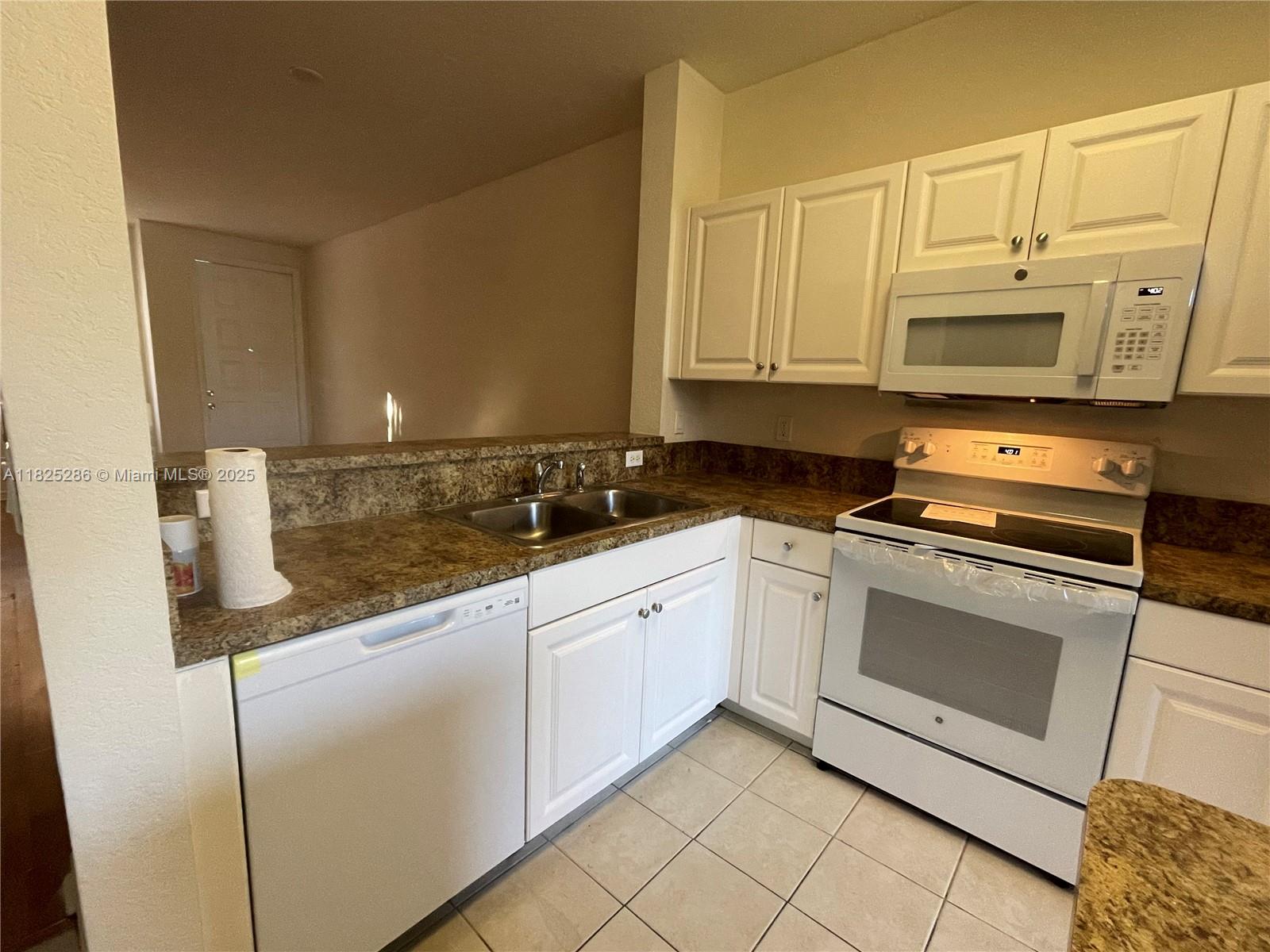 Homes for sale in Riviera Beach, FL | 3550 Oleander Ter, Riviera Beach, FL 33404 | MLS# A11825286