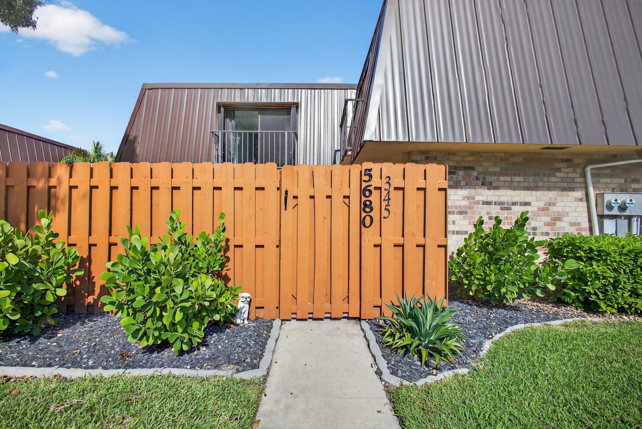 Homes for sale in Stuart, FL | 5680 Se Windsong Lane #345, Stuart, FL 34997 | MLS# R11100877