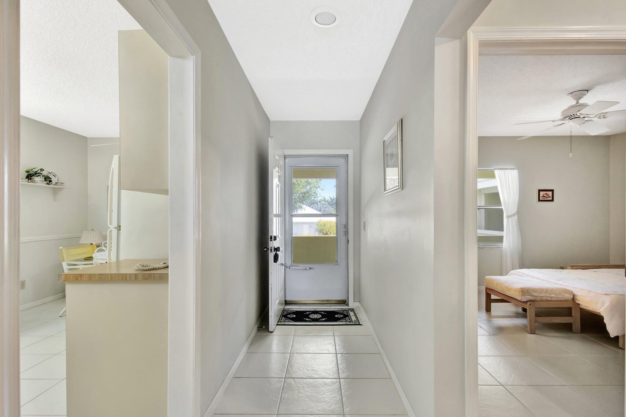 Homes for sale in Stuart, FL | 1600 Se Saint Lucie Boulevard Se #211, Stuart, FL 34996 | MLS# R11100880