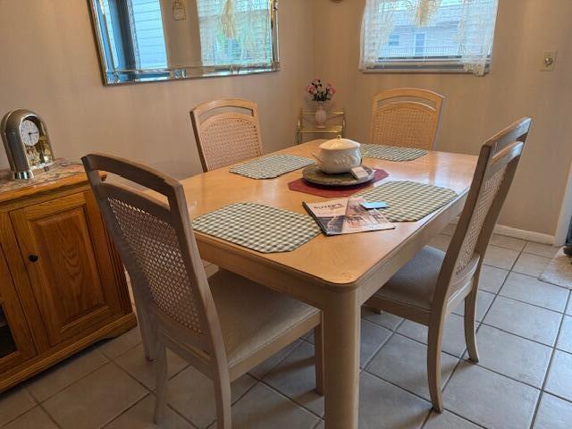 Lakeside Village Condo 10