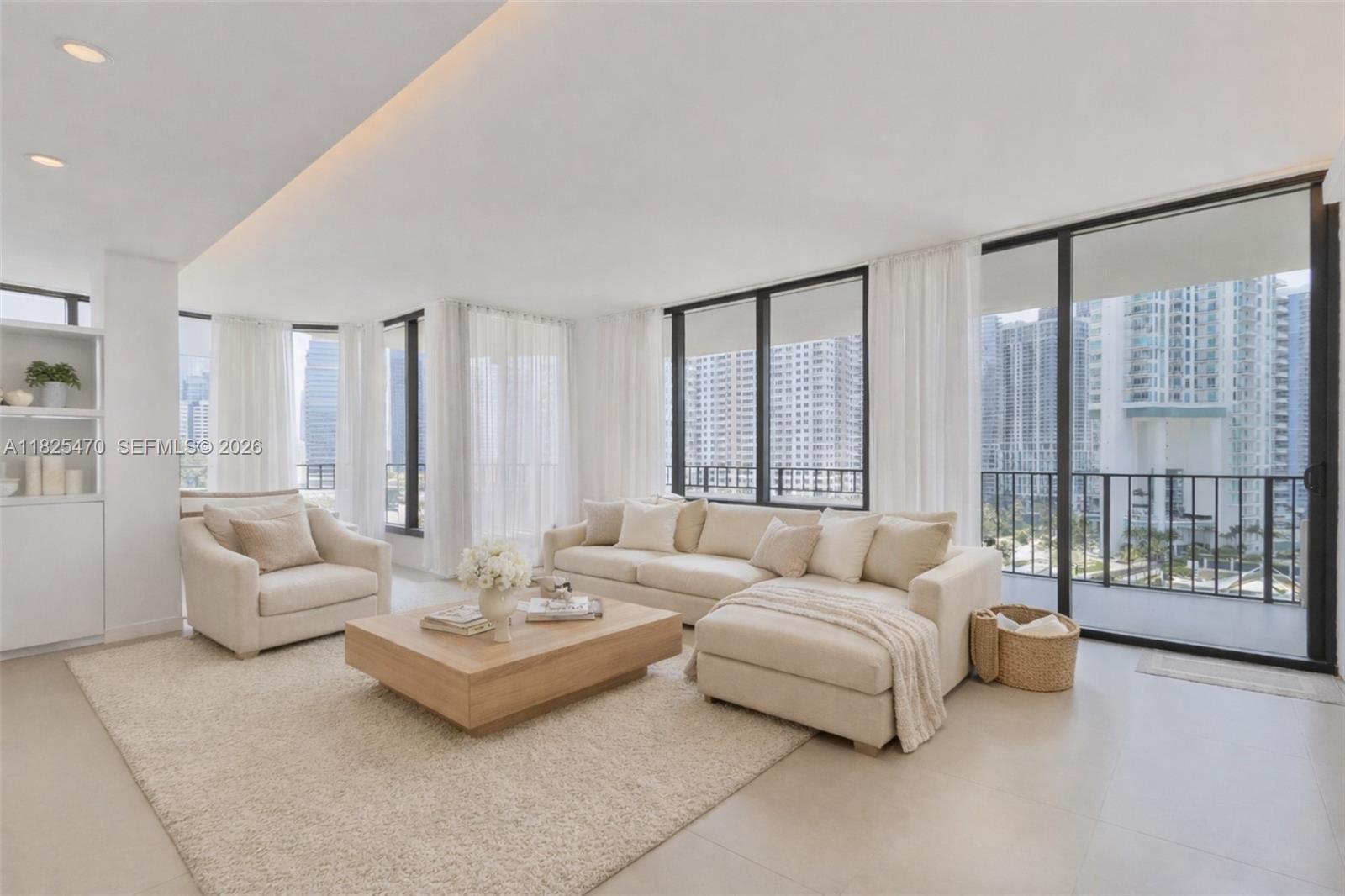 520 Brickell Key Dr Unit A1421, Miami, Florida 33131