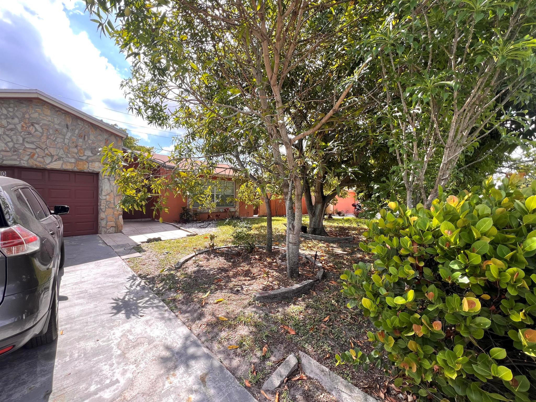 100 Sw 32nd Avenue, Deerfield Beach, FL 33442, 3 Bedrooms , 2 Bathrooms ,Single Family Residence,Off Market,R11100978, Horizon Palm Realty Group