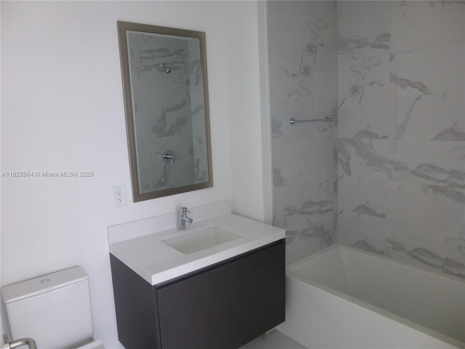 851 NE 1st Ave #2612, Miami FL 33132