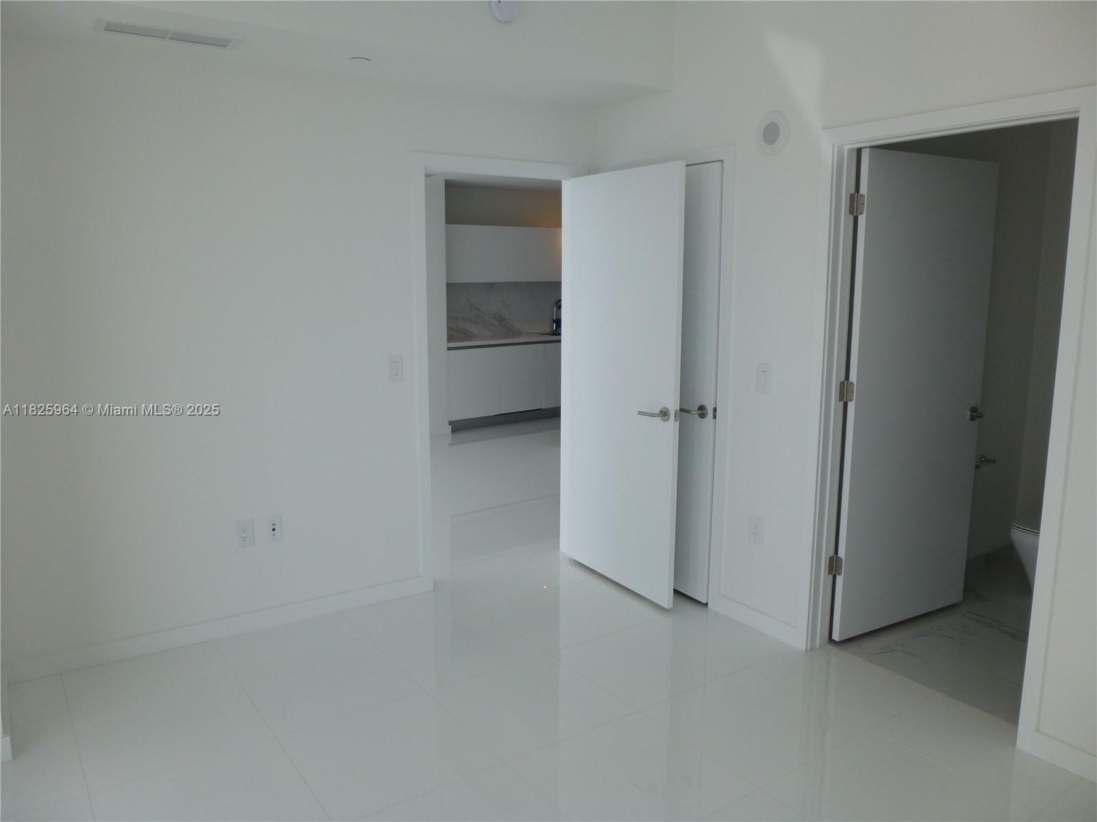 851 NE 1st Ave #2612, Miami FL 33132