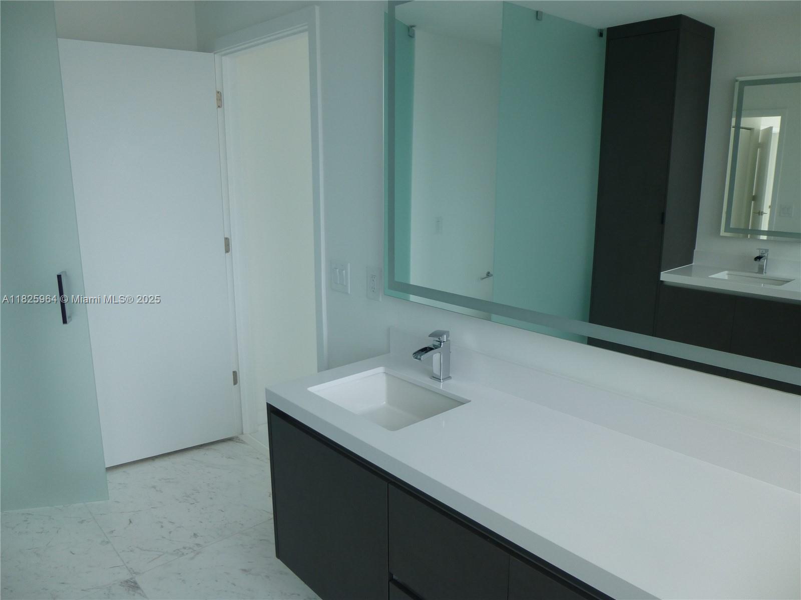 851 NE 1st Ave #2612, Miami FL 33132