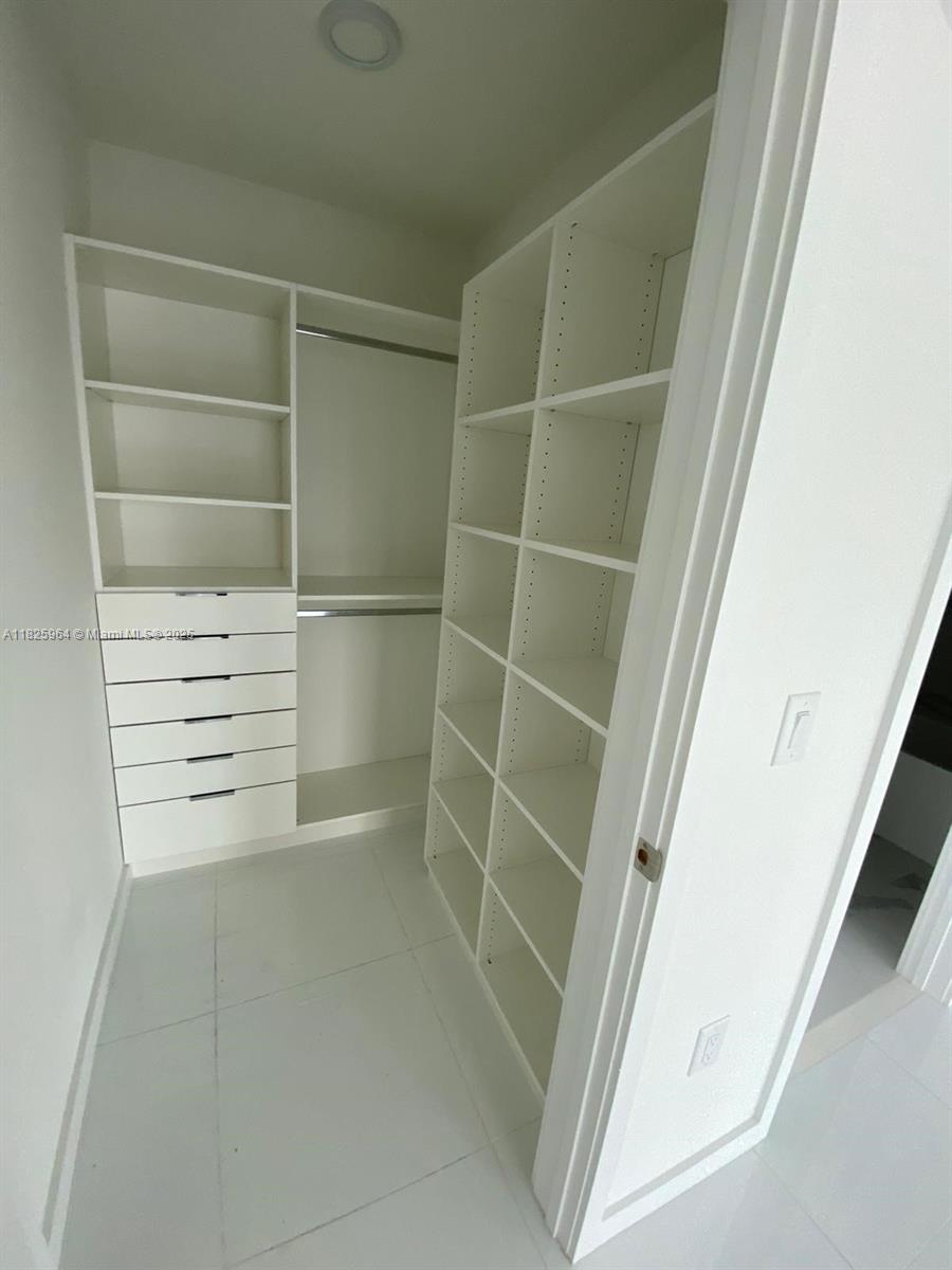 851 NE 1st Ave #2612, Miami FL 33132