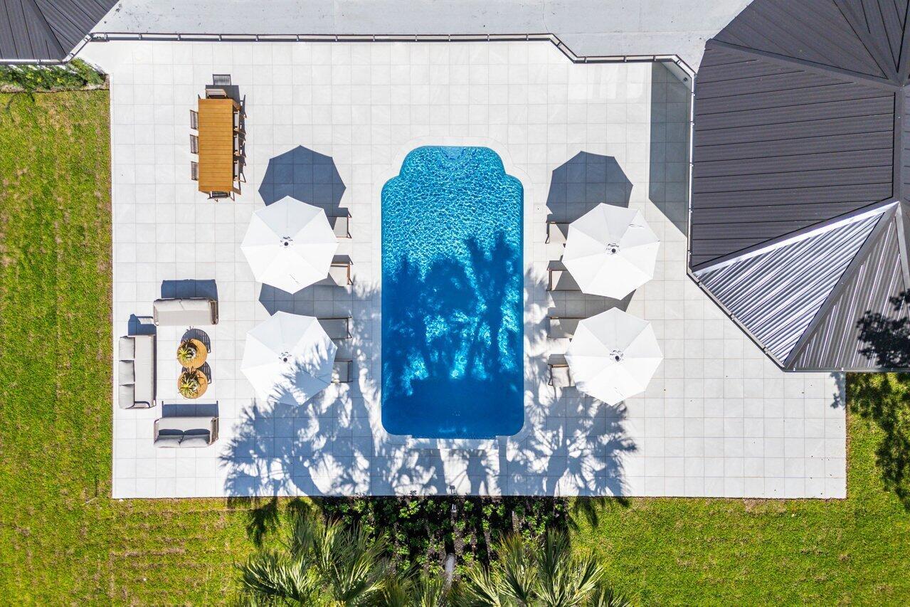 Homes for sale in Boca Raton, FL | 8090 Twin Lake Dr, Boca Raton, FL 33496 | MLS# R11101236