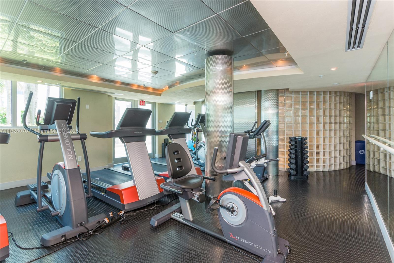 110 Washington Ave #1611, Miami Beach FL 33139