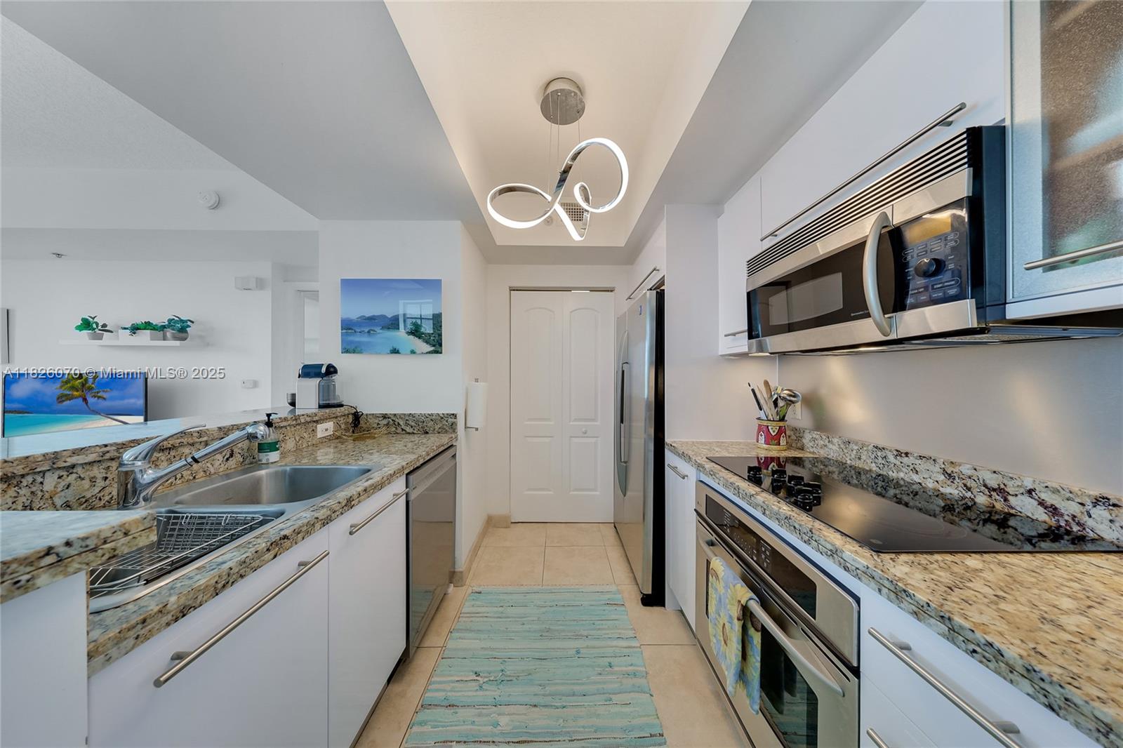 110 Washington Ave #1611, Miami Beach FL 33139