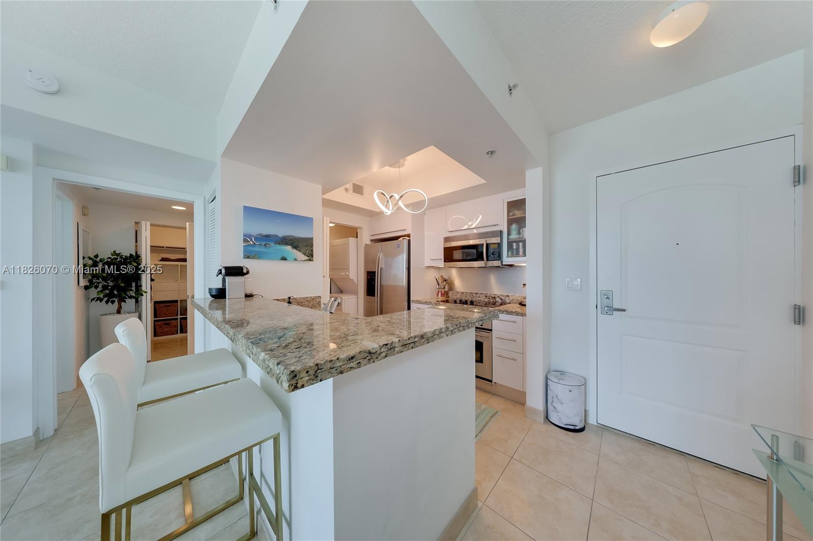 110 Washington Ave #1611, Miami Beach FL 33139