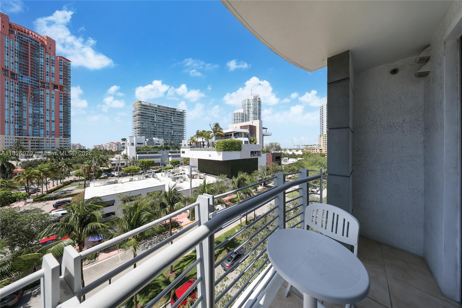 110 Washington Ave #1611, Miami Beach FL 33139
