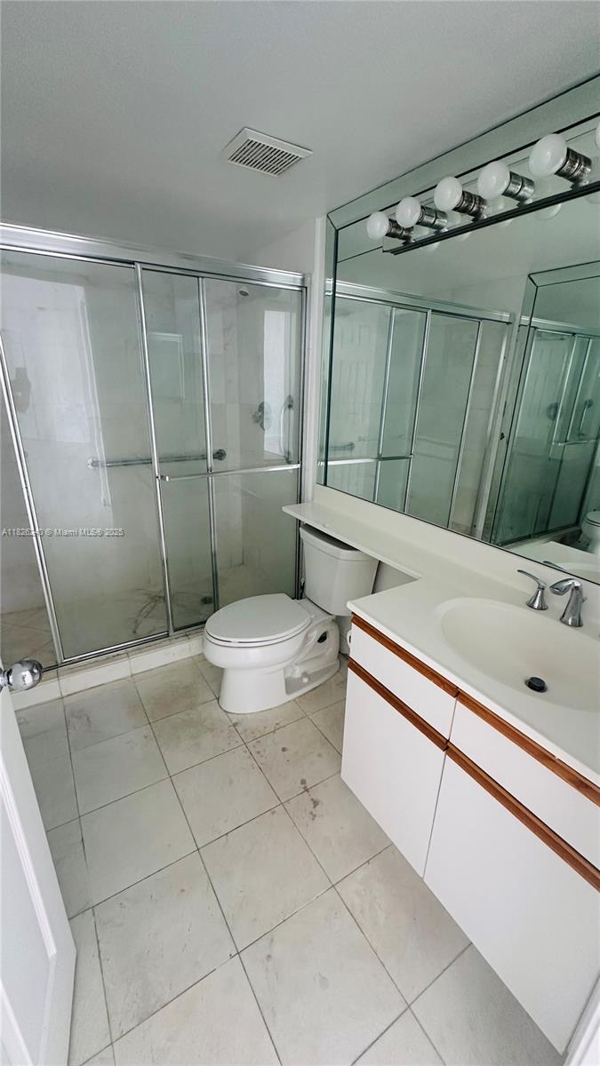 3530 Mystic Pointe Dr #2813, Aventura FL 33180