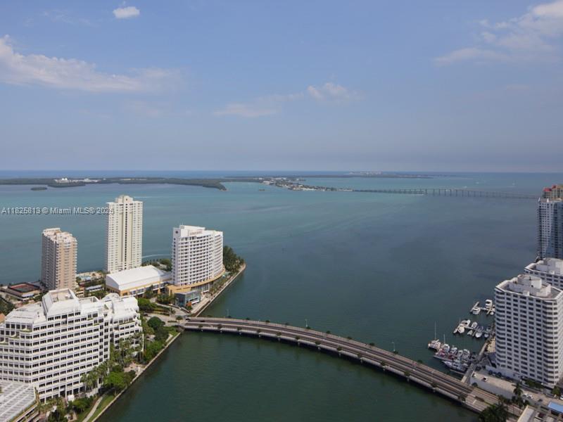 495 Brickell Ave #4205, Miami FL 33131
