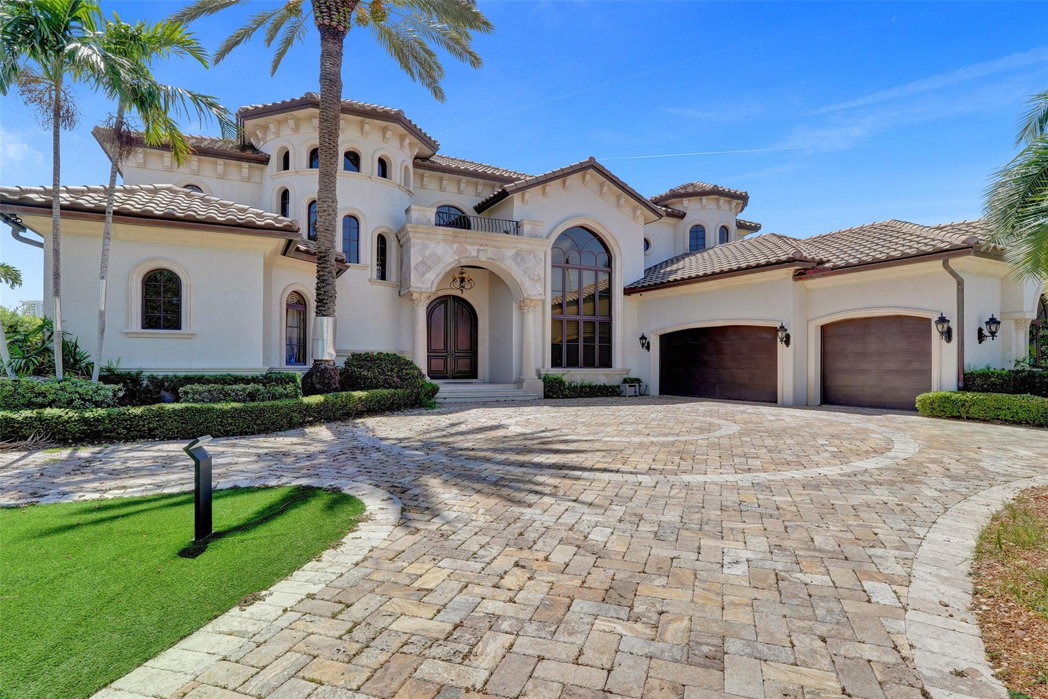 2582 9th St Pompano Beach FL 33062 | F10509666