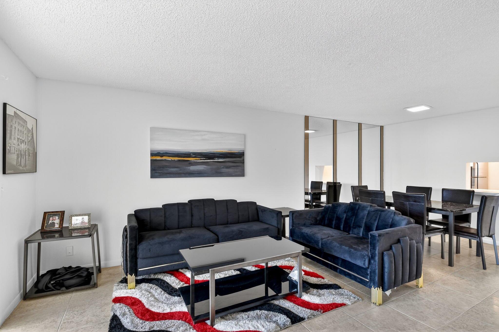 Village Royale Greenwood