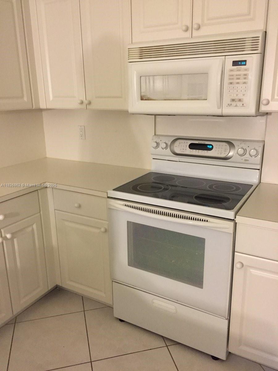 Boca Raton FL 33433 - A11826862