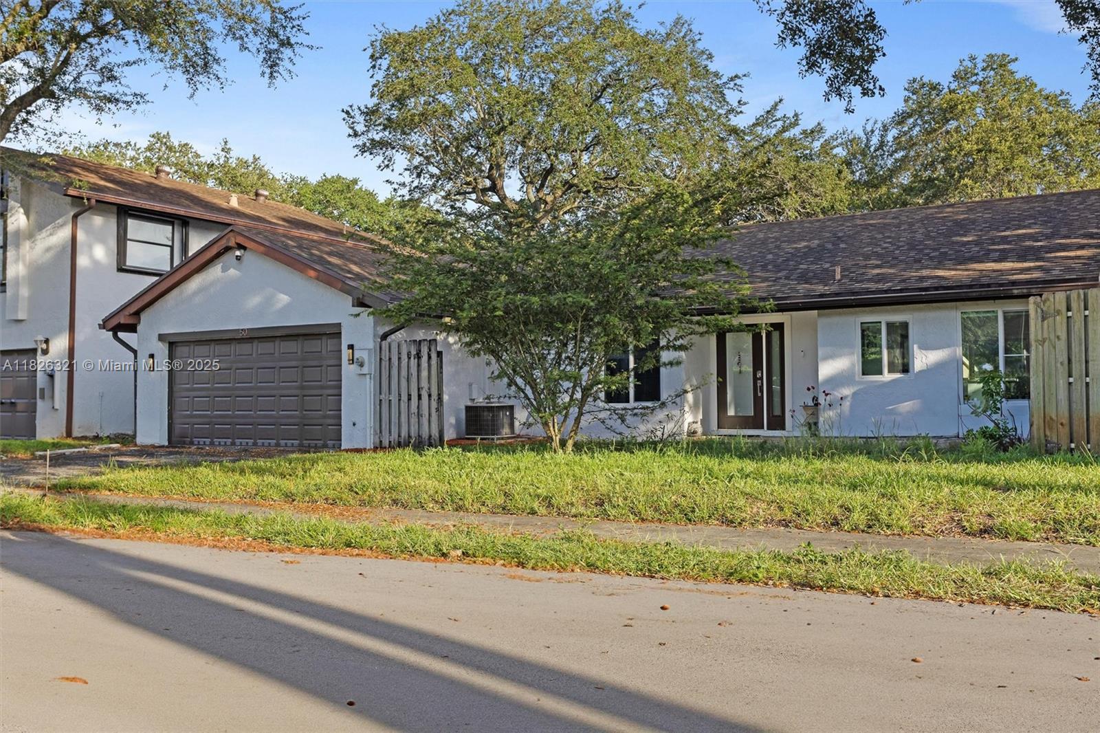 Homes for sale in Cooper City, FL | 50 Forest Cir, Cooper City, FL 33026 | MLS# A11826321