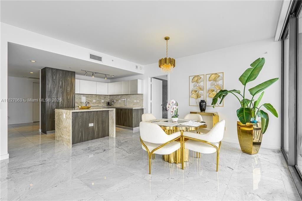 3131 NE 7th Ave #1901, Miami FL 33137