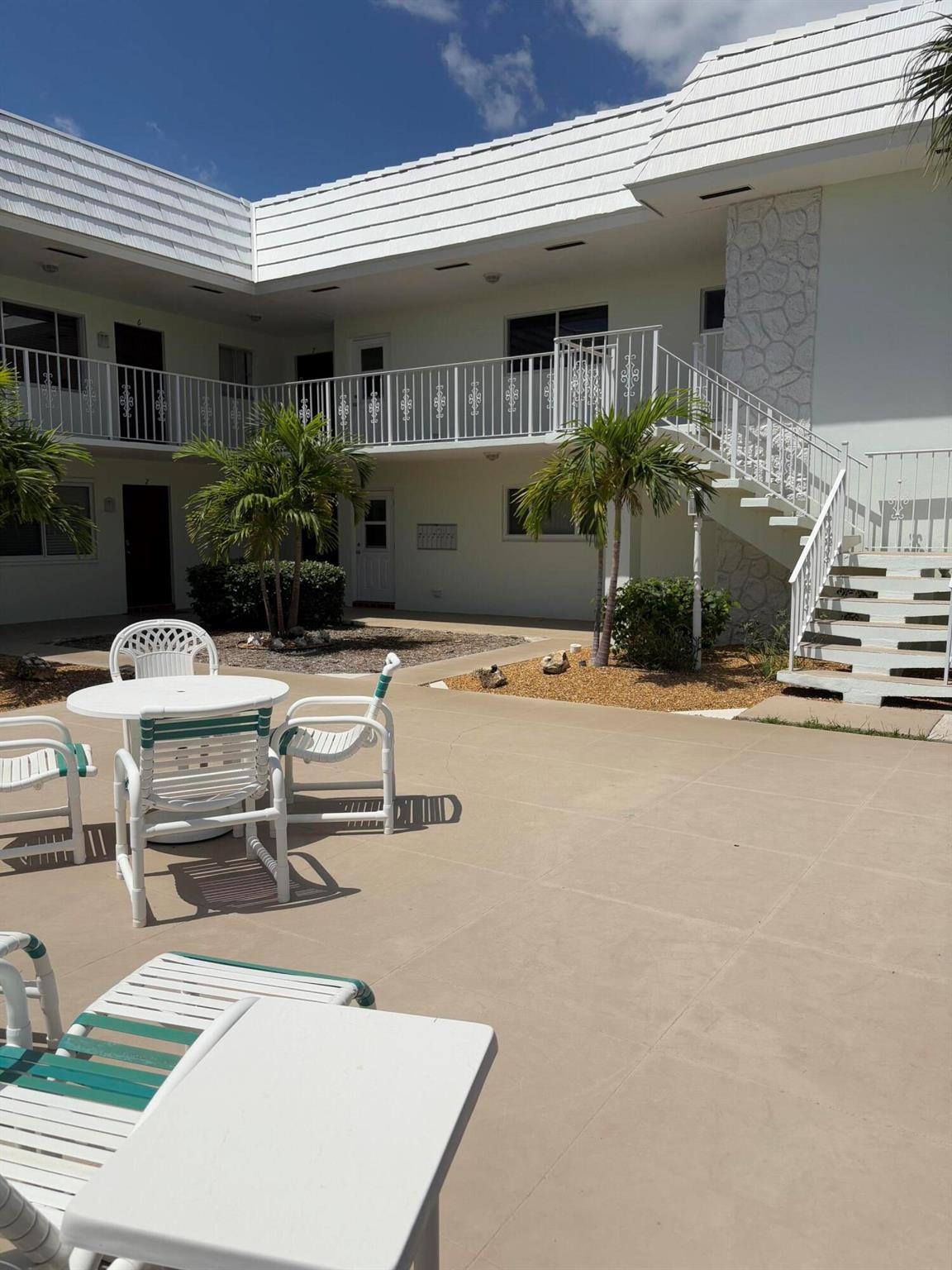 Homes for sale in North Palm Beach, FL | 118 Yacht Club Dr #1, North Palm Beach, FL 33408 | MLS# R11101800