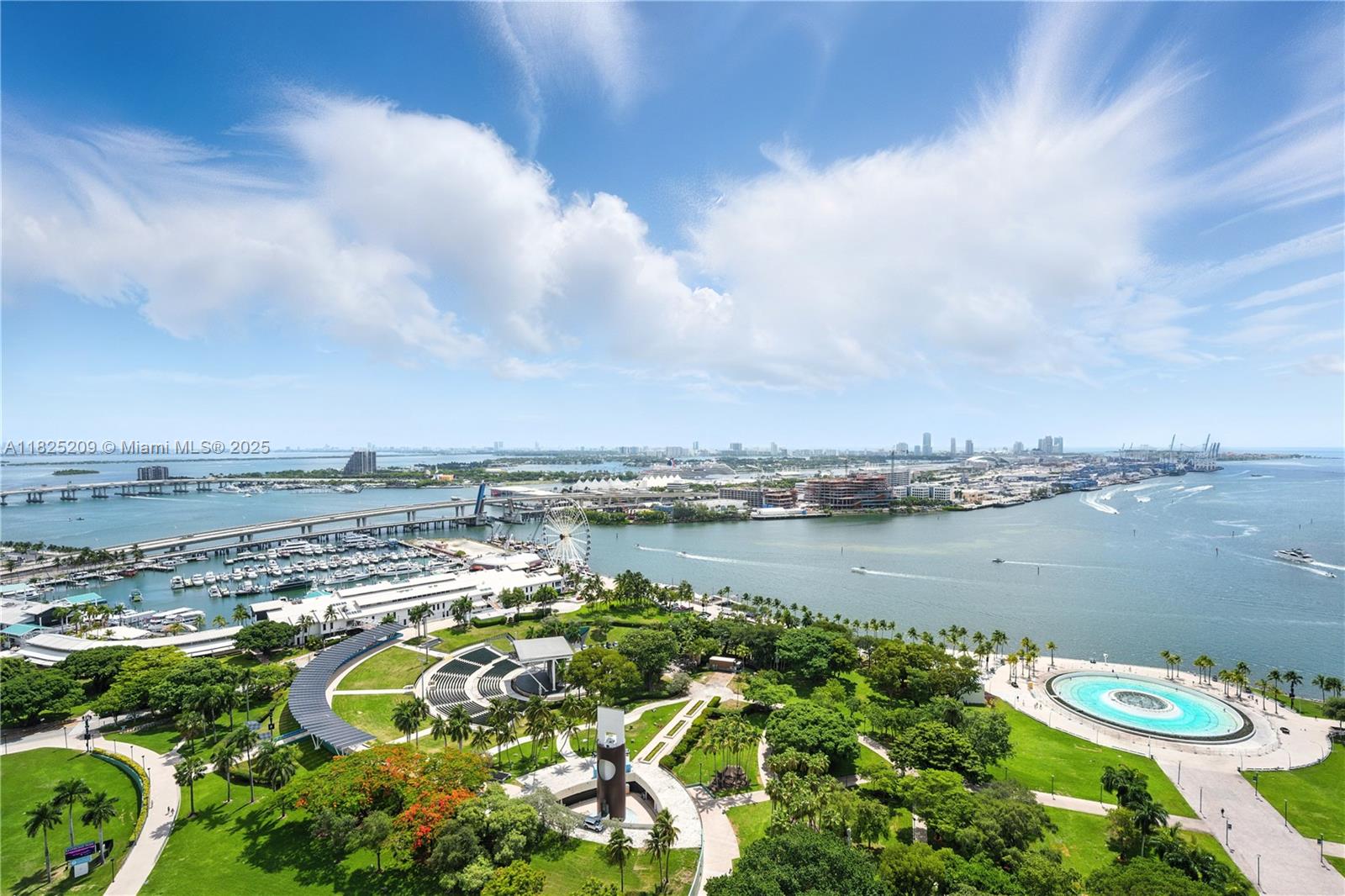Condo for Sale in Miami, FL