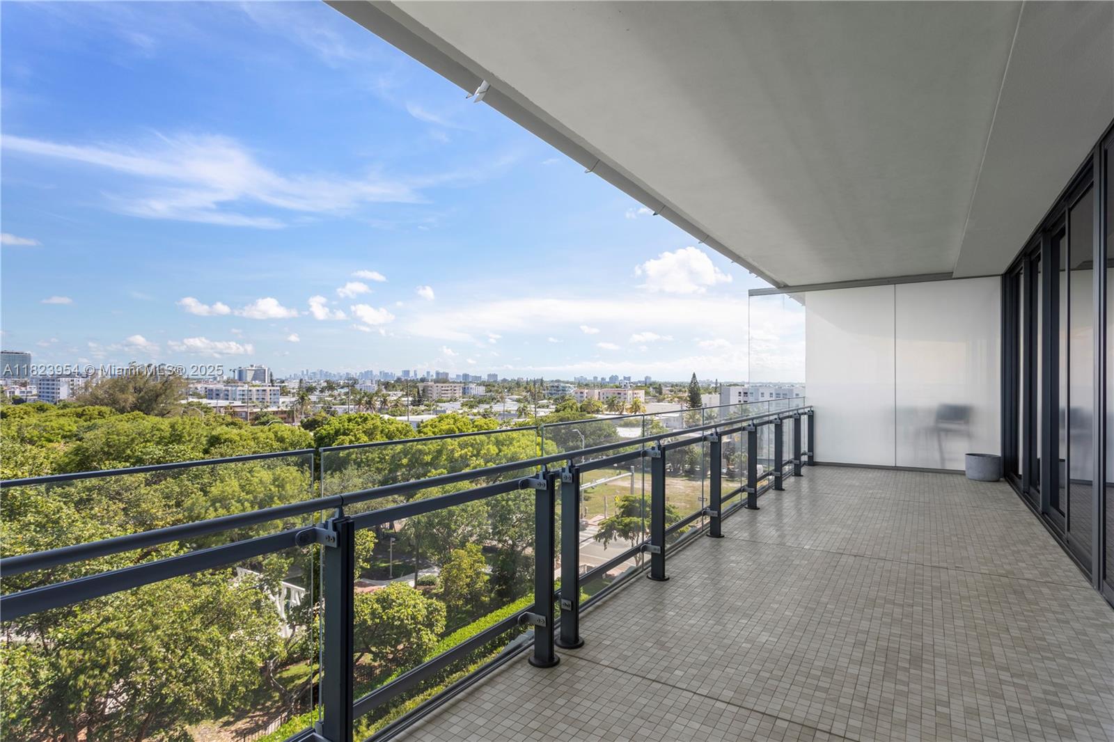 8701 Collins Ave #604, Miami Beach FL 33154