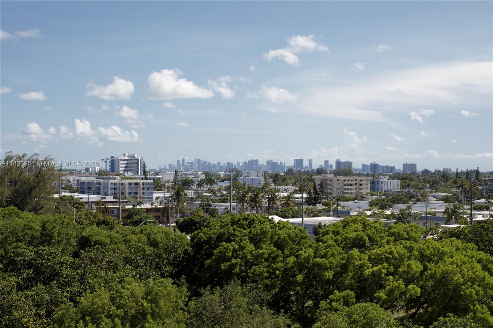 8701 Collins Ave #604, Miami Beach FL 33154