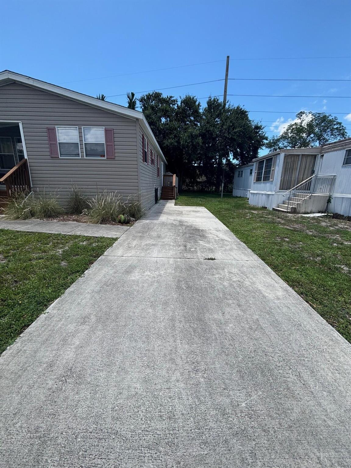 Homes for sale in Deerfield Beach, FL | 100 Nw 48Th Court, Deerfield Beach, FL 33064 | MLS# R11101888