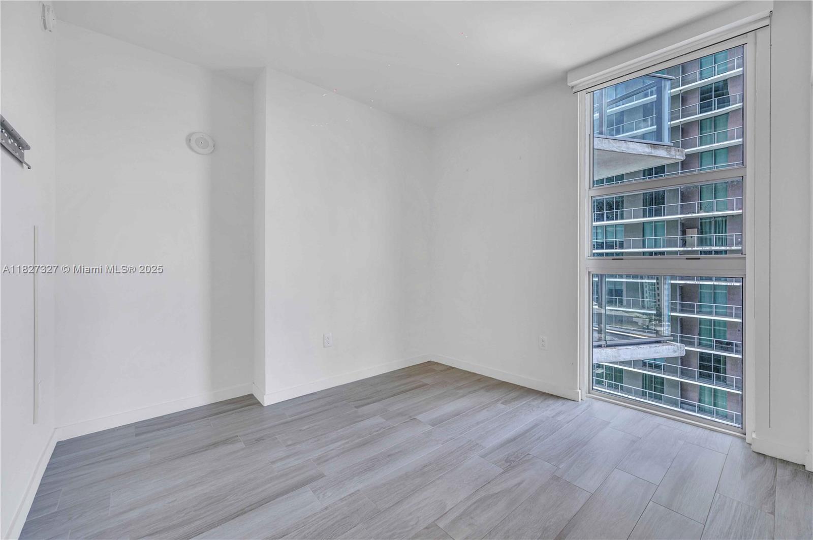 1100 S Miami Ave #2007, Miami FL 33130