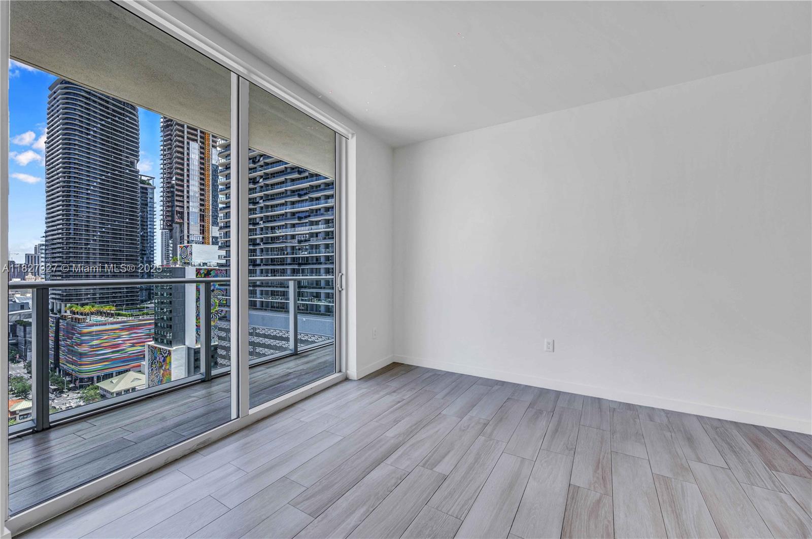 1100 S Miami Ave #2007, Miami FL 33130