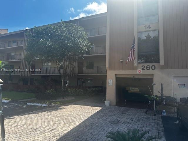 Palm Lakes Condo