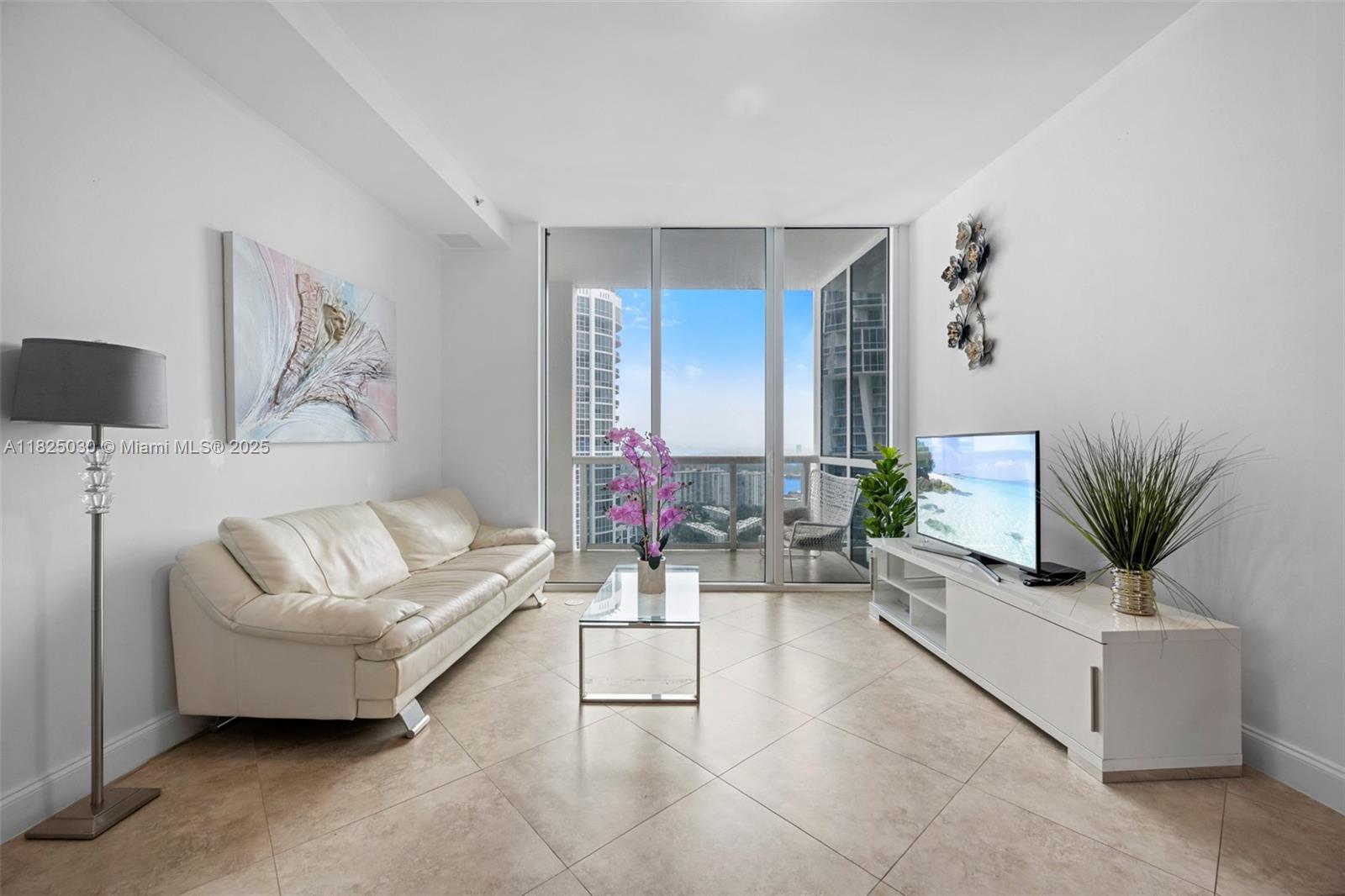 Apartamento en Venta en Sunny Isles Beach, FL