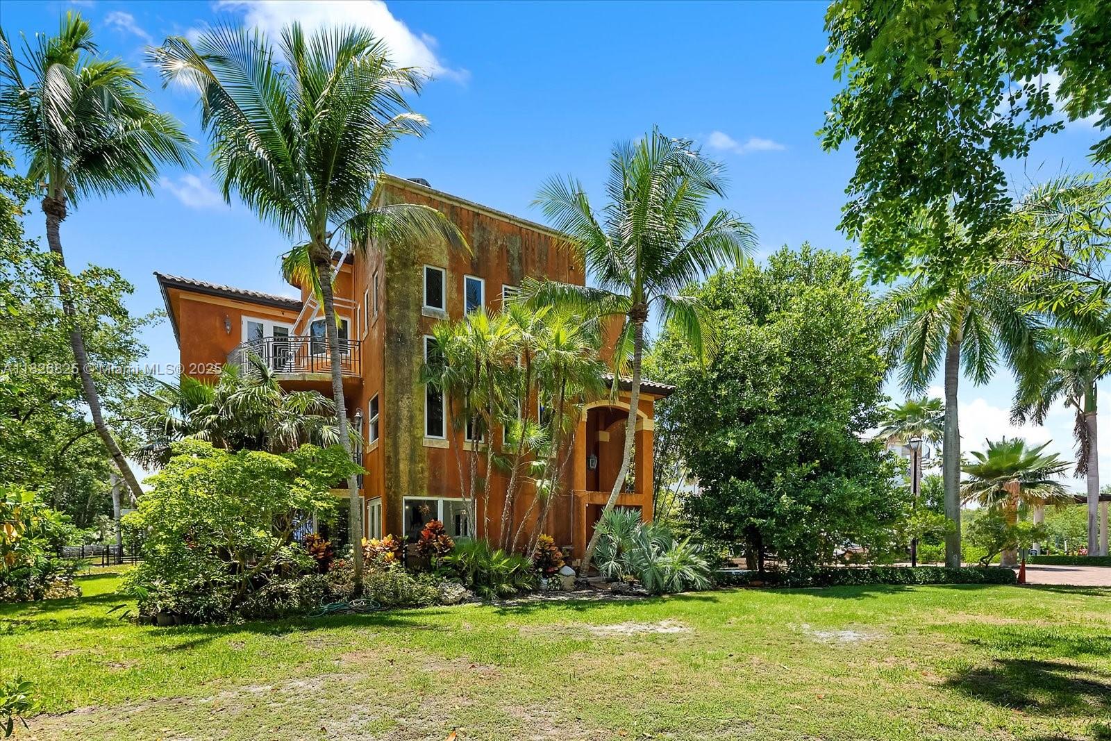 Homes for sale in Palmetto Bay, FL | 5843 Paradise Point Dr, Palmetto Bay, FL 33157 | MLS# A11826825