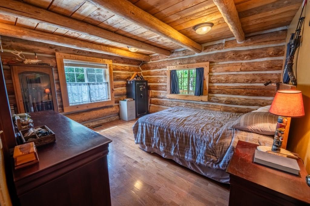 Undocumented Lake Property 6476 Flowage Ln Photo 21