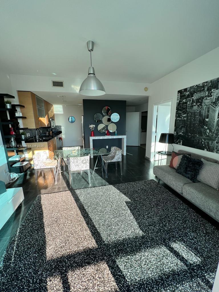 60 SW 13th St #3407, Miami FL 33130