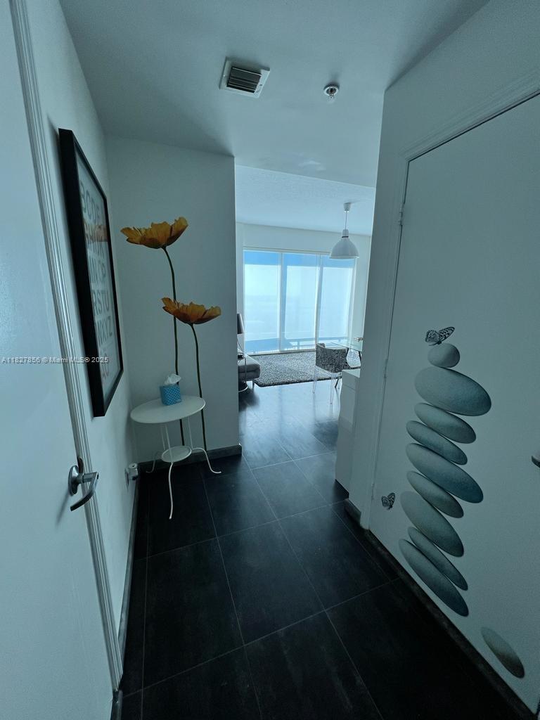 60 SW 13th St #3407, Miami FL 33130