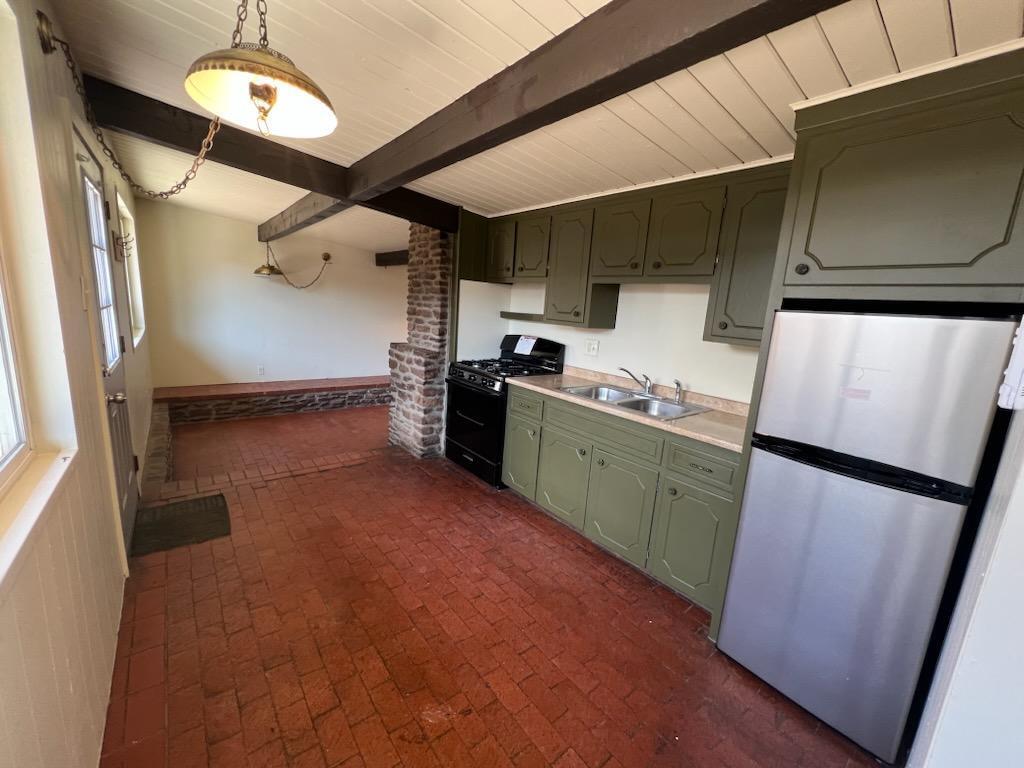 Homes for sale in Magdalena, NM | 903-907 S Main St, Magdalena, NM 87825 | MLS# 1086615