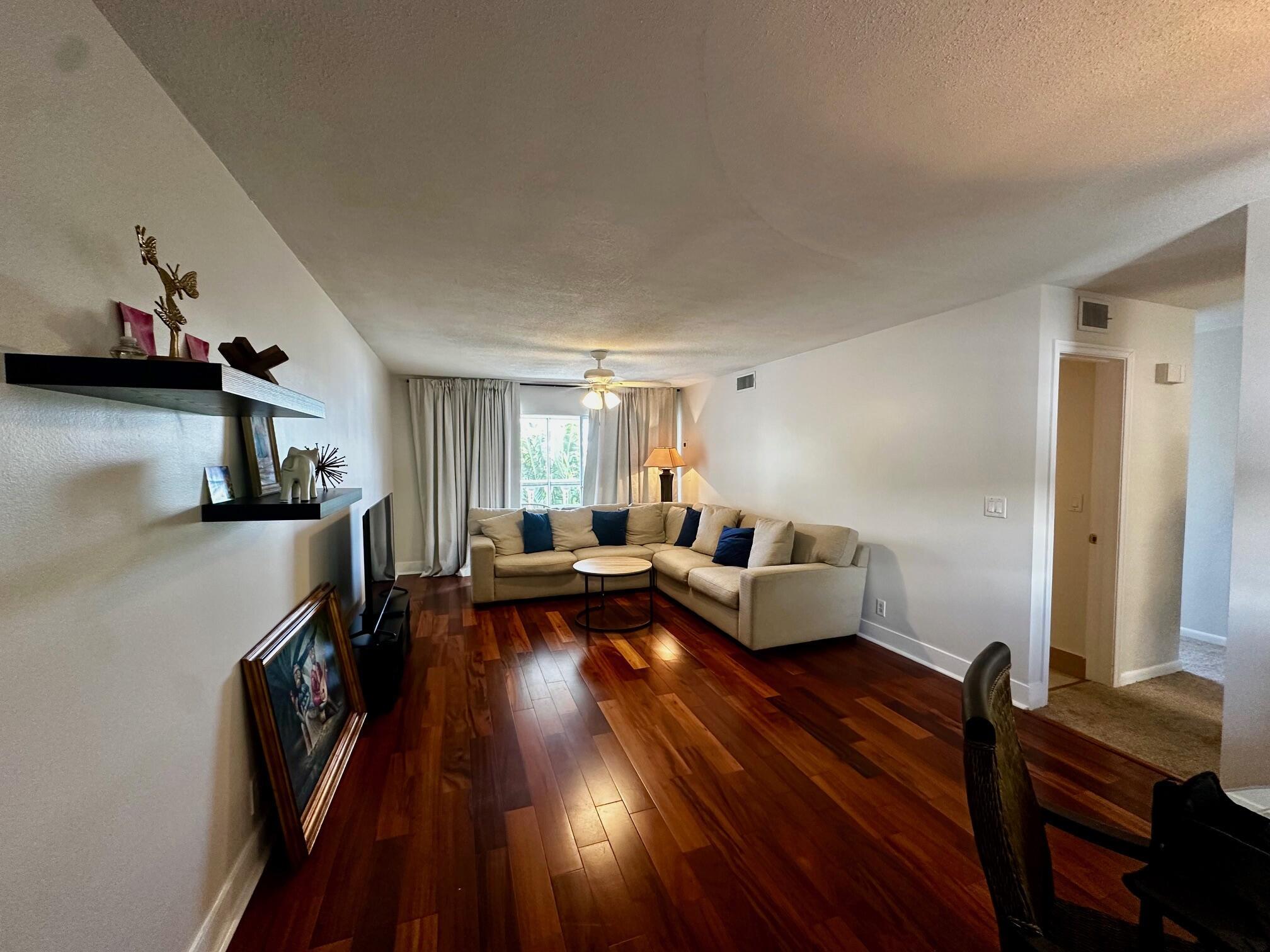 Homes for sale in North Palm Beach, FL | 148 Yacht Club Dr #13, North Palm Beach, FL 33408 | MLS# R11102170