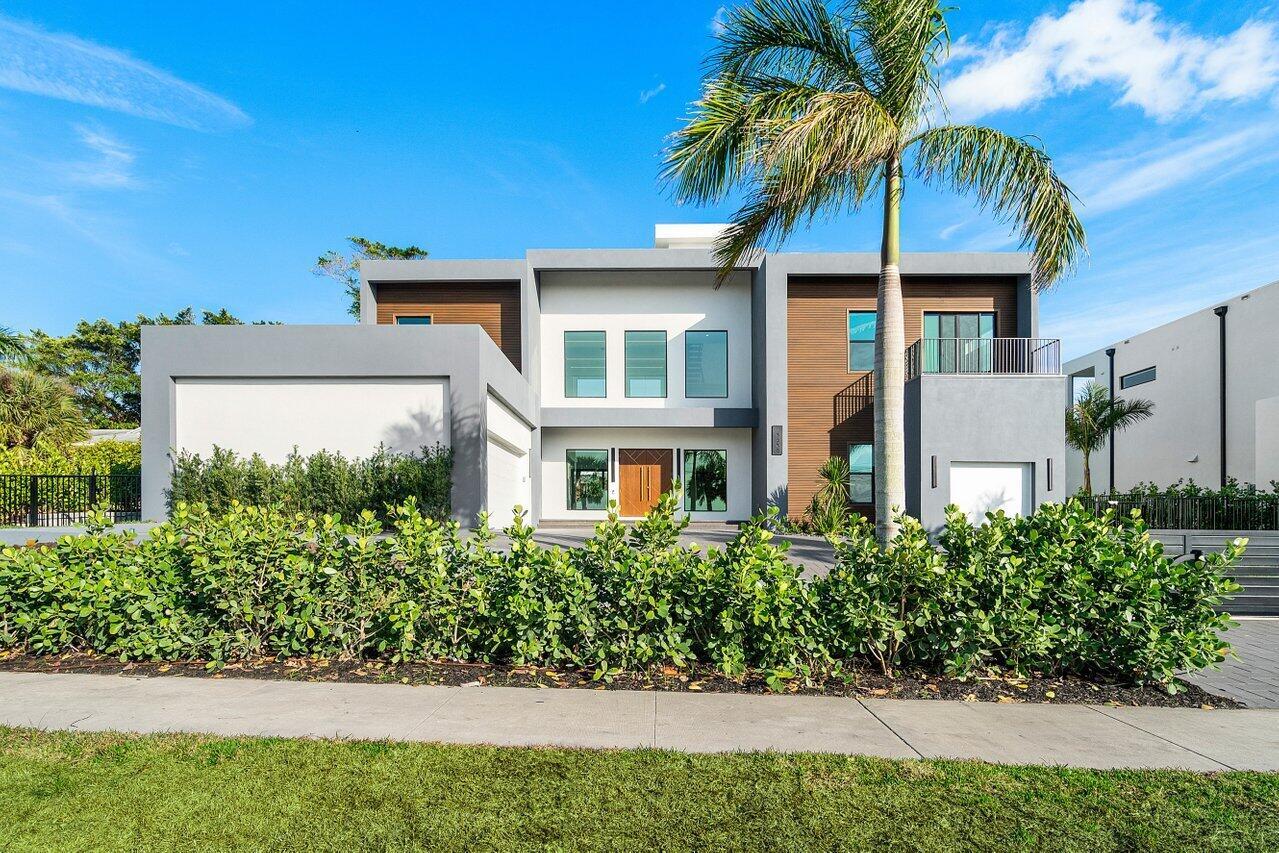 Homes for sale in Juno Beach, FL | 13480 Us Hwy 1, Juno Beach, FL 33408 | MLS# R11102186