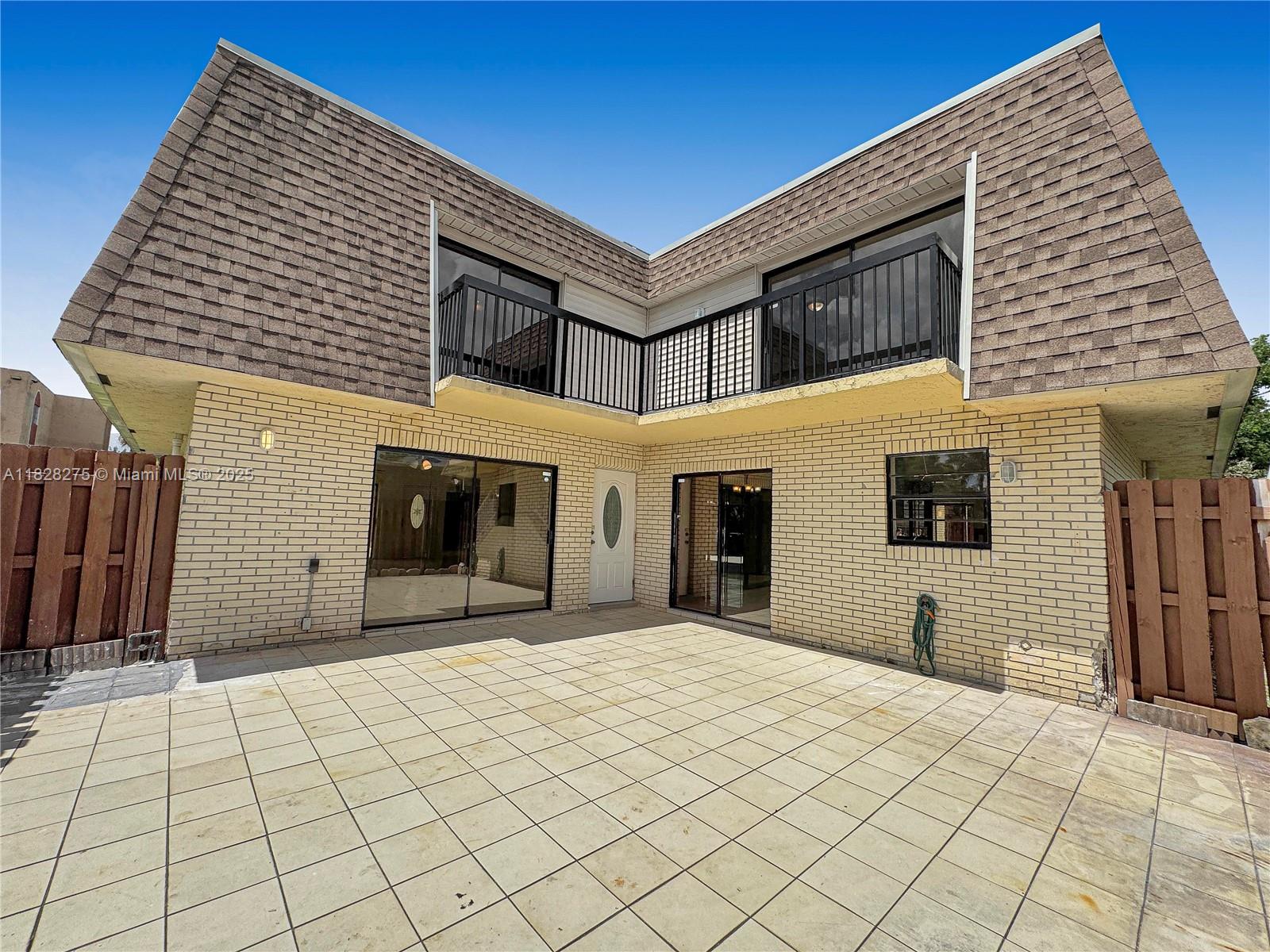 Bay Tree Patio Homes Cond