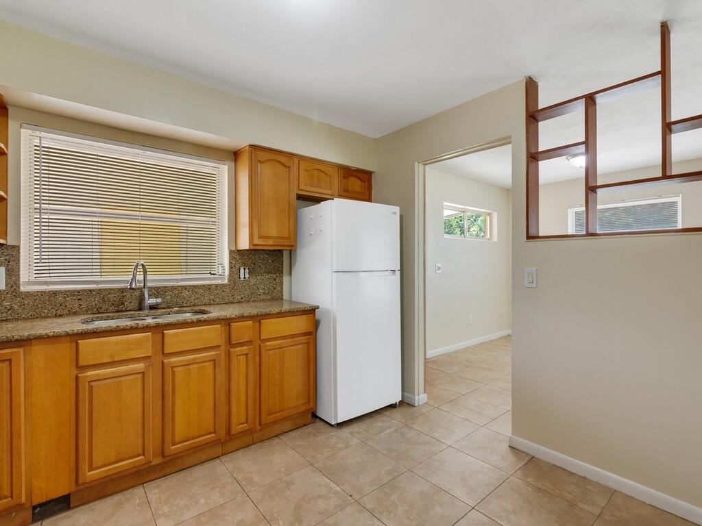 Homes for sale in Fort Pierce, FL | 7707 James Road, Fort Pierce, FL 34951 | MLS# R11102207