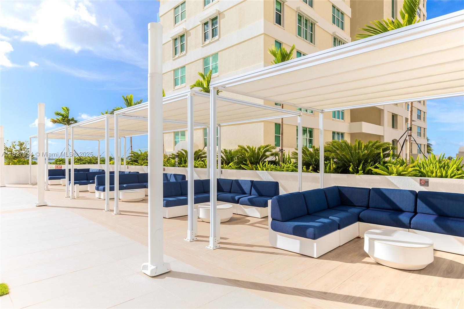 770 Claughton Island Dr #1210, Miami FL 33131
