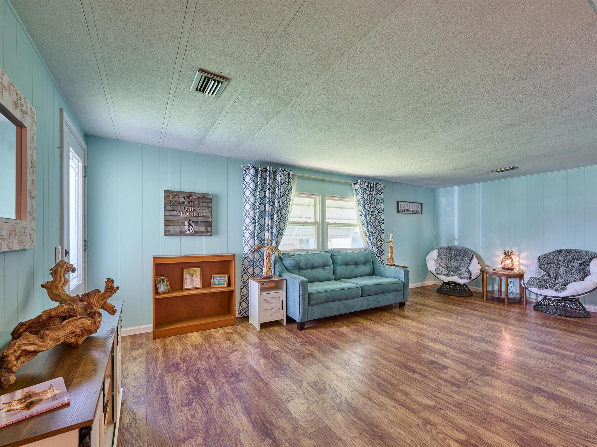 Homes for sale in Hobe Sound, FL | 7337 Se Swan Avenue, Hobe Sound, FL 33455 | MLS# R11102216