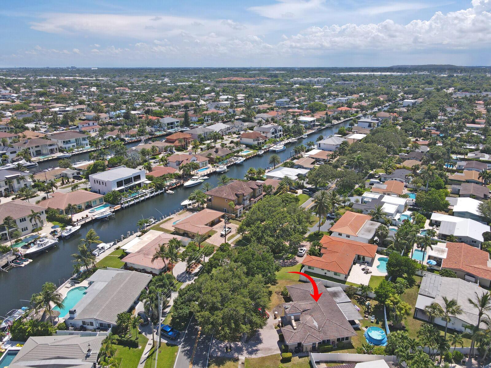 Homes for sale in Lighthouse Point, FL | 2651 Ne 49Th Street, Lighthouse Point, FL 33064 | MLS# R11102249