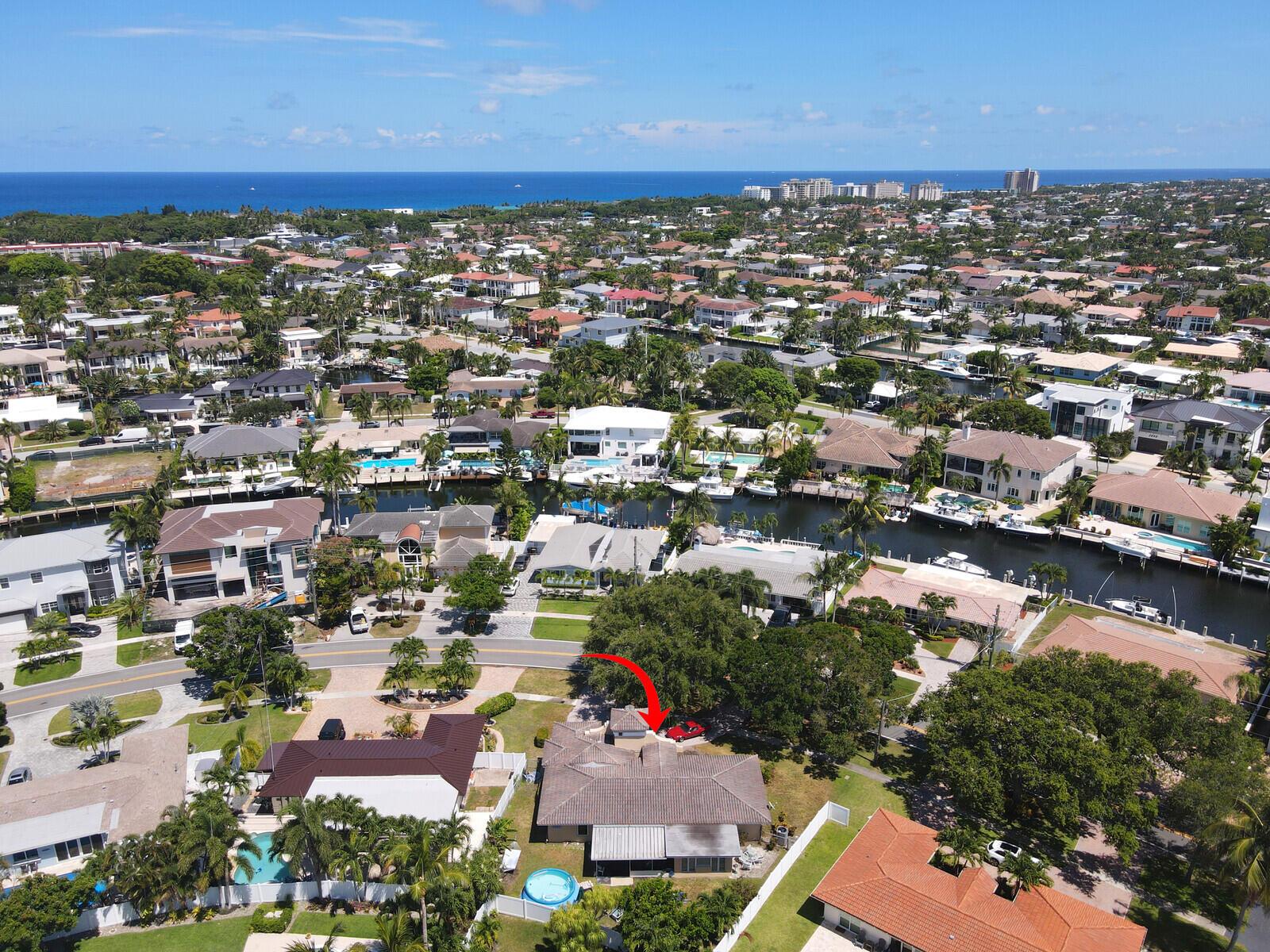 Homes for sale in Lighthouse Point, FL | 2651 Ne 49Th Street, Lighthouse Point, FL 33064 | MLS# R11102249